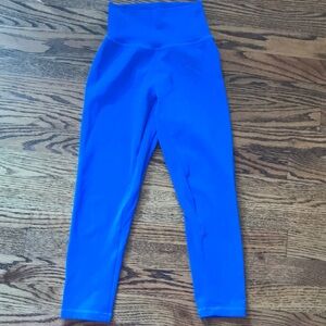 Blue Ptula workout leggings
